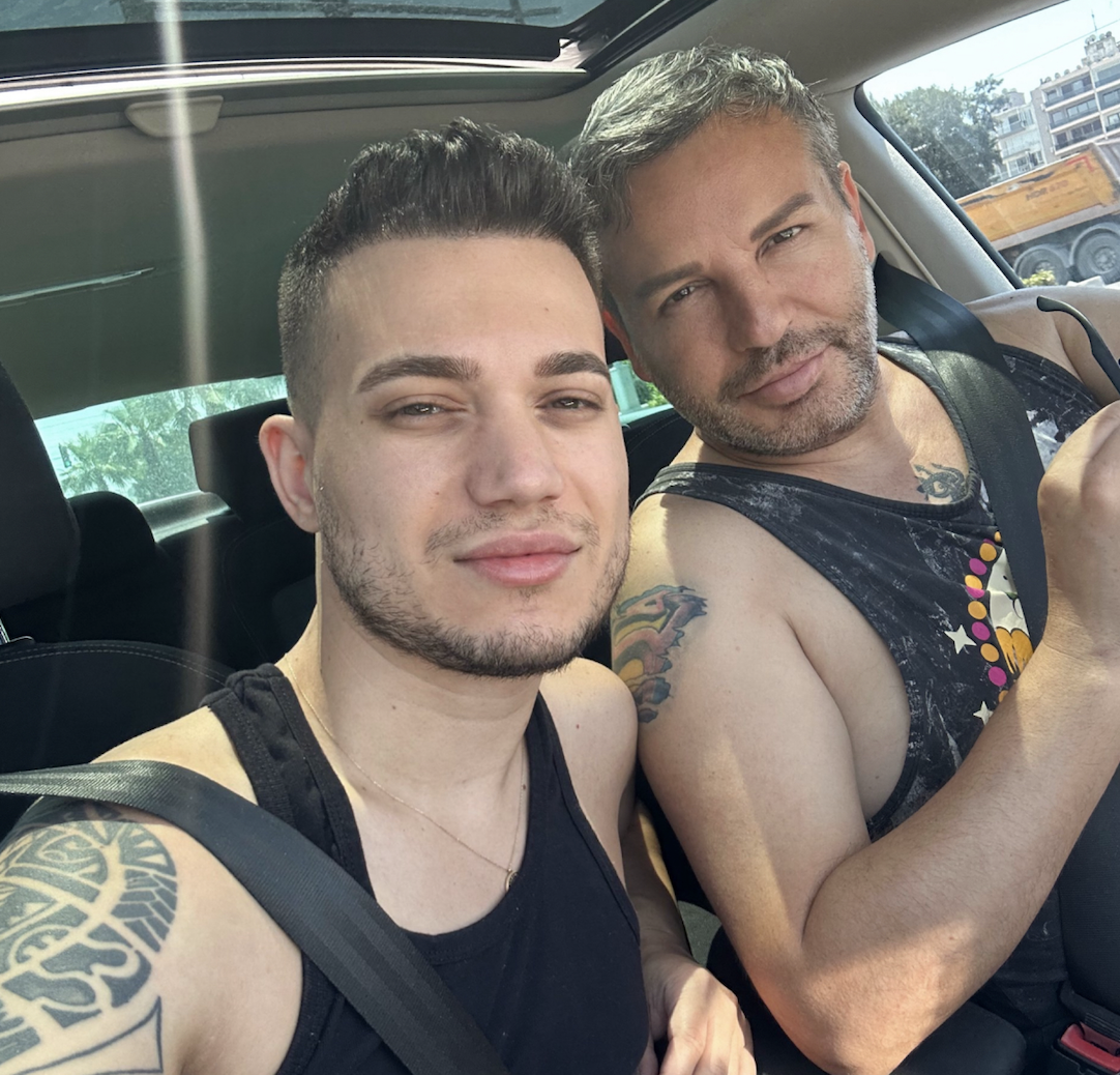 Zenne Emre Aşık: Sahne Sanatlarında Yeni Bir Yıldız