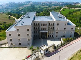 Üniversite Öğrencileri İçin Yurt, Burs ve Sosyal Etkinlik Rehberi